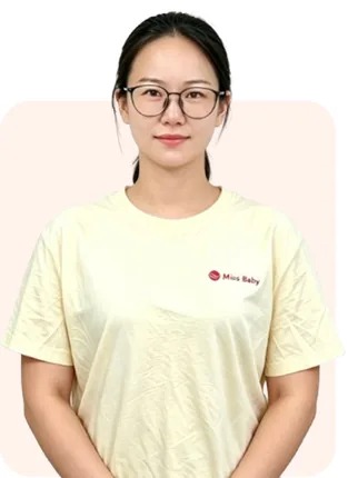 王老师的简历形象照